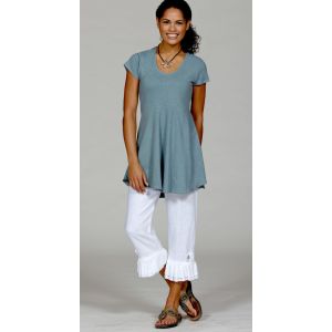 Ruffle Bottom Capris