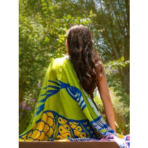 Artistic scarf - yellow eyes